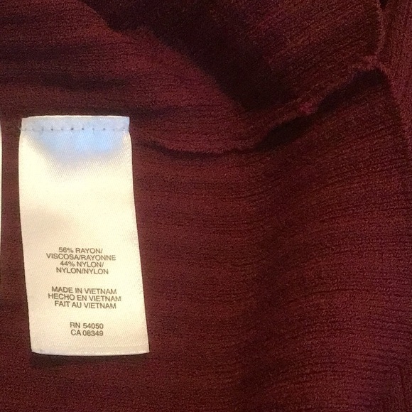 Jones of New York Maroon Sweater - Picture 2 of 2